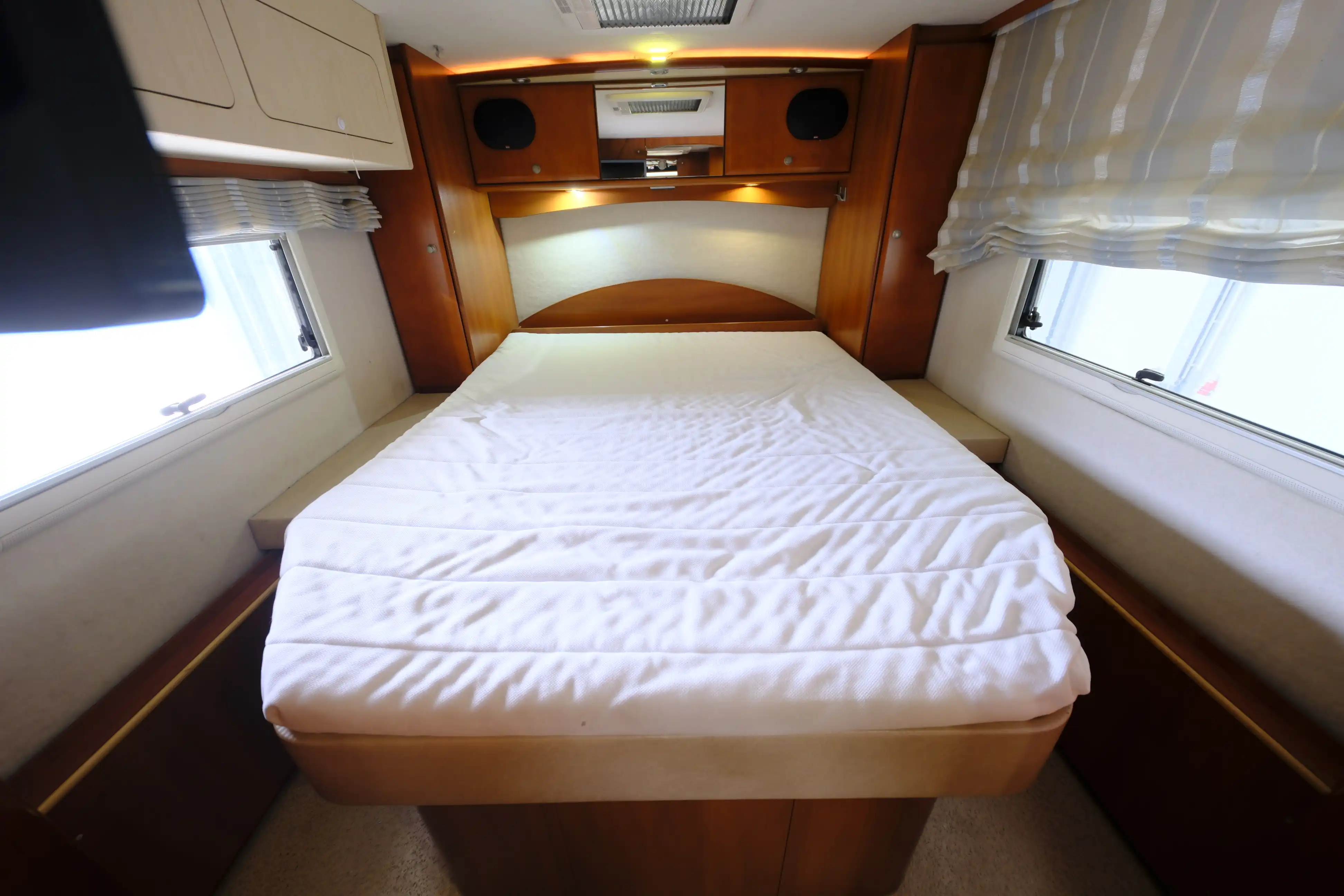CONCORDE Charisma 890 M 